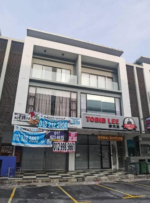 Pillows Plus Dream Inn Cheras Exterior foto